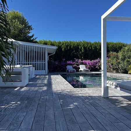 Pomme Cannelle Luxury Suites & Spa Orient Bay Exterior foto